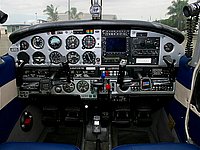 VH-FTH Cockpit
