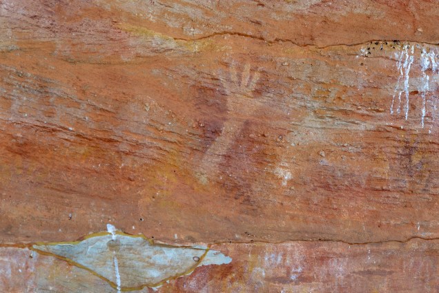 Mutawintji Hand Painting